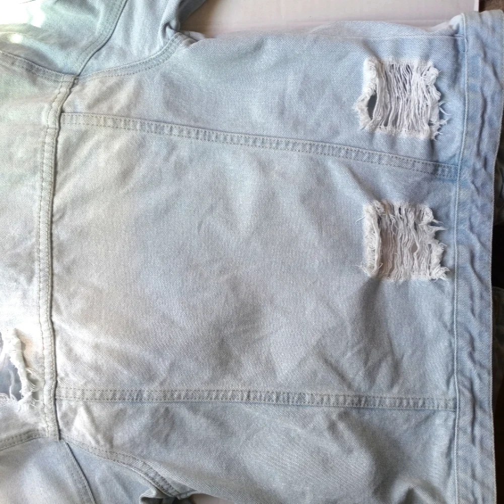 Mono B mono distressed